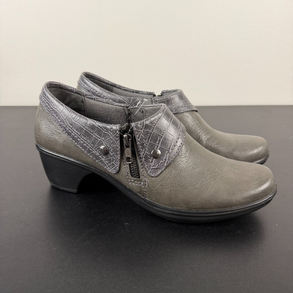 Easy Street Booties Women's 9.5M Gray Faux Leather Block Heel Side Zipper Casual